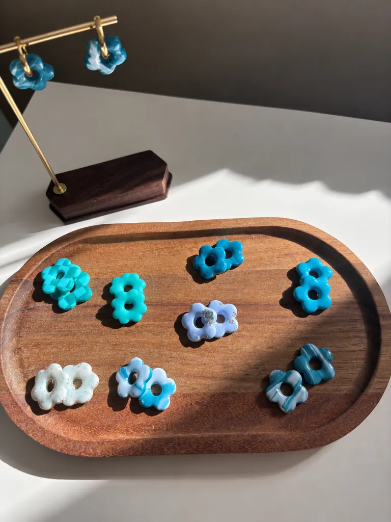 Boucles pampilles bleues